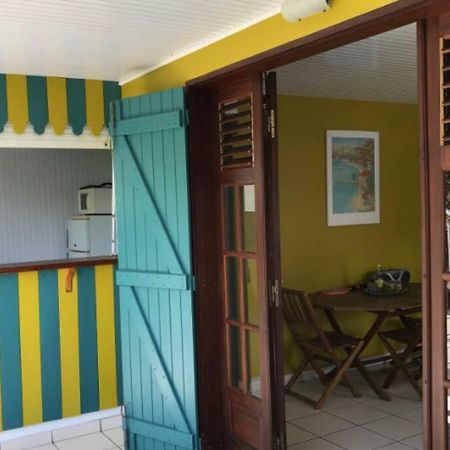 Case A Lili, Joli Bas De Villa Face A La Mer. 豪特尔 外观 照片